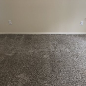 Good Hands Carpet Care - Vacuum marks along the edges - Damage Restoration Near Me Good Hands Carpet Care - Vacuum marks along the edges - Damage Restoration Near Me