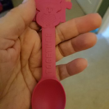 Menchie's Pittsfield place  - Cute spoon - Desserts Near Me - Ann Arbor, Michigan