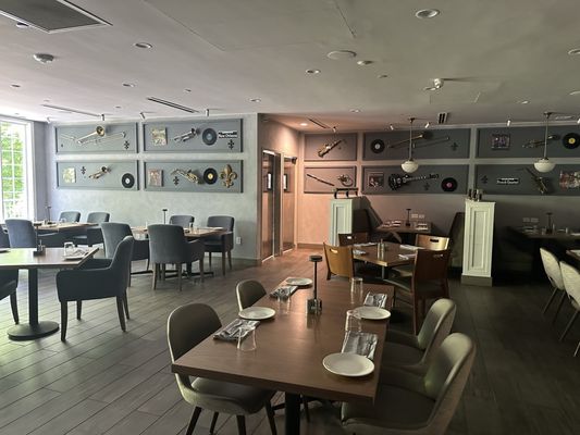 Tap & Bitters by null