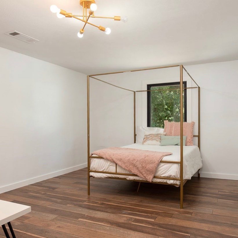 Slide of Reyes Remodeling and Roofing 2326