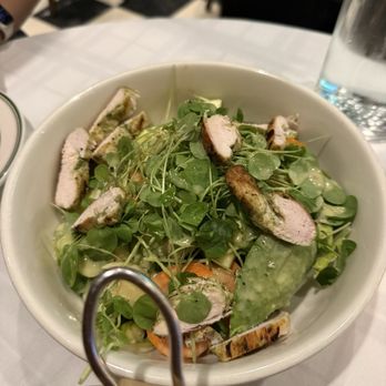 LUXBAR - California Vegetable Salad with Chicken - Bars Near Me - Chicago, Illinois LUXBAR - California Vegetable Salad with Chicken - Bars Near Me - Chicago, Illinois