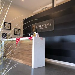 Mati Studio - Front Desk