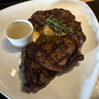 Sterling Steak And Lounge - Steakhouses Near Me - Park City, Utah