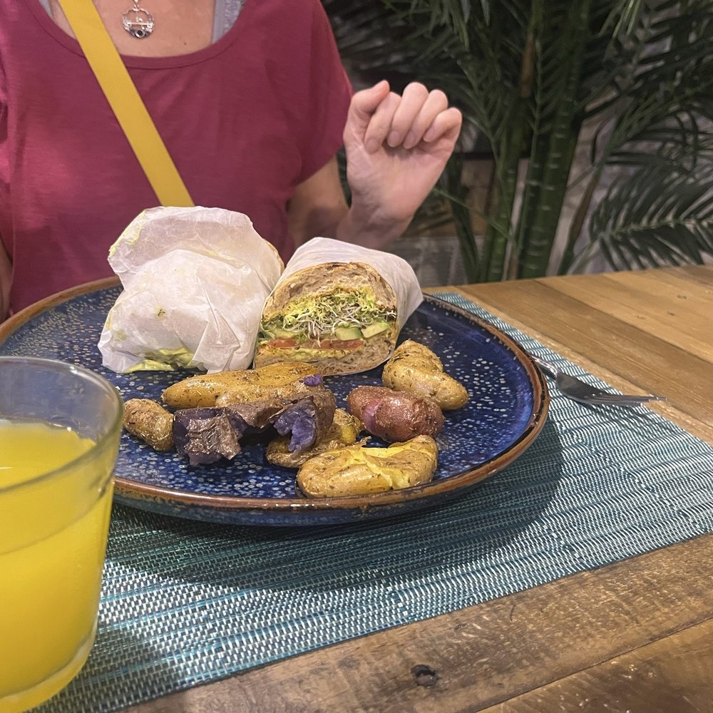 Green Zebra Cafe - Juice Bars & Smoothies Near Me - Sarasota, Florida Green Zebra Cafe - Juice Bars & Smoothies Near Me - Sarasota, Florida