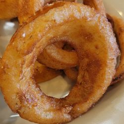 Cush's Grocer & Market - Onion rings