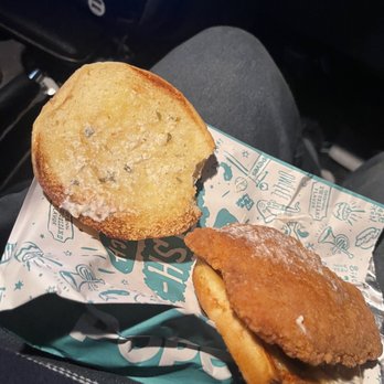 Popeyes Louisiana Kitchen - Popeyes Cajun Flounder Sandwich - Fast Food Near Me - Buffalo, New York Popeyes Louisiana Kitchen - Popeyes Cajun Flounder Sandwich - Fast Food Near Me - Buffalo, New York