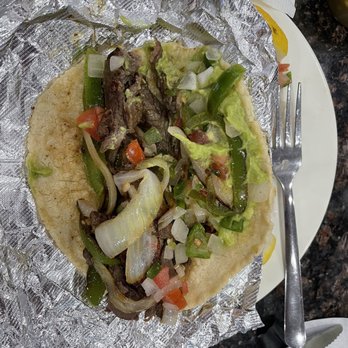 El Tipico - Beef fajita taco w bell peppers, onion, guacamole - Mexican Near Me - San Antonio, Texas