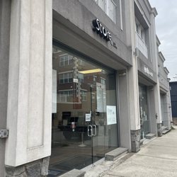 iStore by St. Moritz - I need a new battery and I got it in 2 hours with appointment