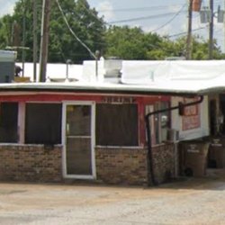 Skippers Catfish & Hamburger Delight - View of restaurant