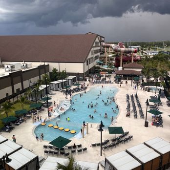 Great Wolf Lodge - Outdoor pool area - Water Parks Near Me - Naples, Florida Great Wolf Lodge - Outdoor pool area - Water Parks Near Me - Naples, Florida