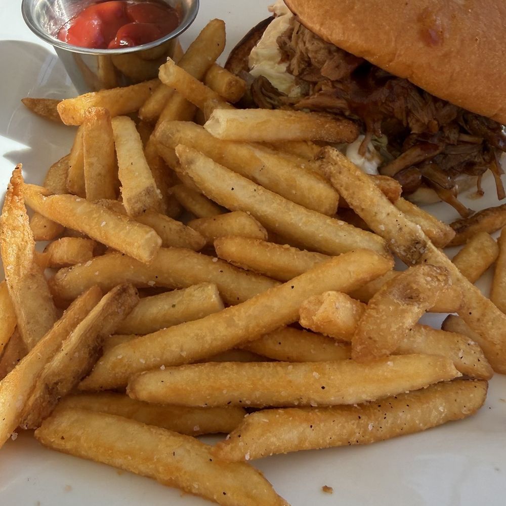Aloha Vibes - Pork sandwich - Cocktail Bars Near Me - Kailua-Kona, Hawaii Aloha Vibes - Pork sandwich - Cocktail Bars Near Me - Kailua-Kona, Hawaii