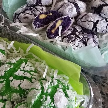 KAE'S GOODIEZ - Pandan and Ube with Leche Flan - Desserts Near Me