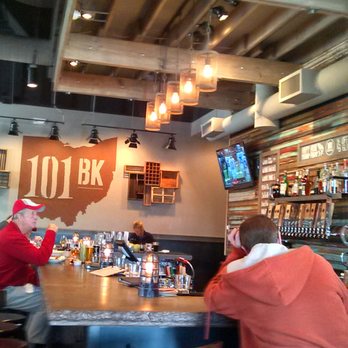 101 Craft Kitchen - Atmosphere - New American Near Me - Westerville, Ohio