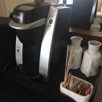 Hotel 540 - Club Level Room - Keurig Coffee Maker - Venues & Event Spaces Near Me - Kamloops, British Columbia