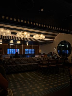 Double Knot Miami by null