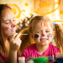 Happy Kids Maui - Fun things we do with private sits and or group sits.