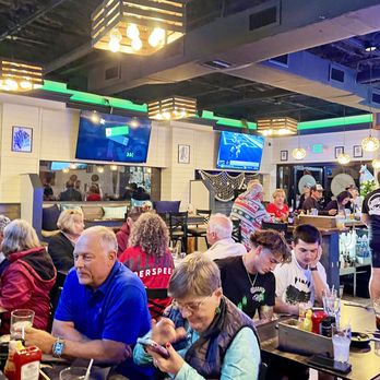 The Salty Tarpon - Inside dining area - Sports Bars Near Me - Punta Gorda, Florida