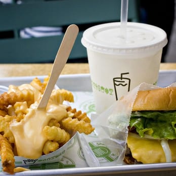 Shake Shack Upper West Side - The best meal in NY - Fast Food Near Me - New York, New York