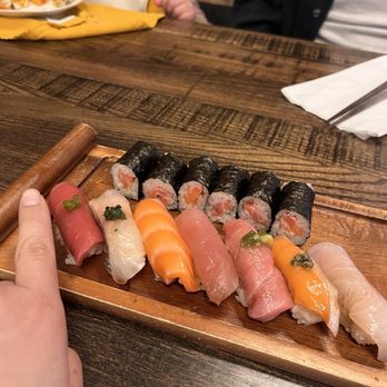 Hakkai Nigiri Bar & Tapas - Sushi Bars Near Me - San Carlos, California
