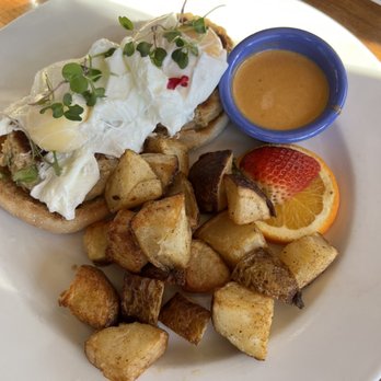 Cafe Jolie - SALMON FLORENTINE - $19.50 - Two poached eggs, baby greens tossed in vinaigrette, capers, red onion relish, and country potatoes. - Breakfast & Brunch Near Me - Alameda, California Cafe Jolie - SALMON FLORENTINE - $19.50 - Two poached eggs, baby greens tossed in vinaigrette, capers, red onion relish, and country potatoes. - Breakfast & Brunch Near Me - Alameda, California
