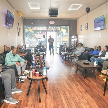 E&A Cigars - Cigar Bars Near Me - Pearland, Texas