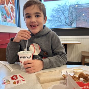KFC - Fast Food Near Me - Worcester, Massachusetts KFC - Fast Food Near Me - Worcester, Massachusetts