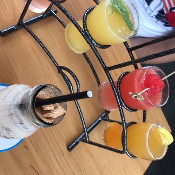 Lamplight Lounge - Mimosa flight and cinnamon toast cocktail - New American Near Me - Anaheim, California
