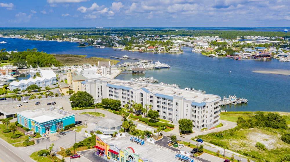 RE/MAX OF ORANGE BEACH DONNA FITTS 26021 Perdido Beach Blvd, Orange