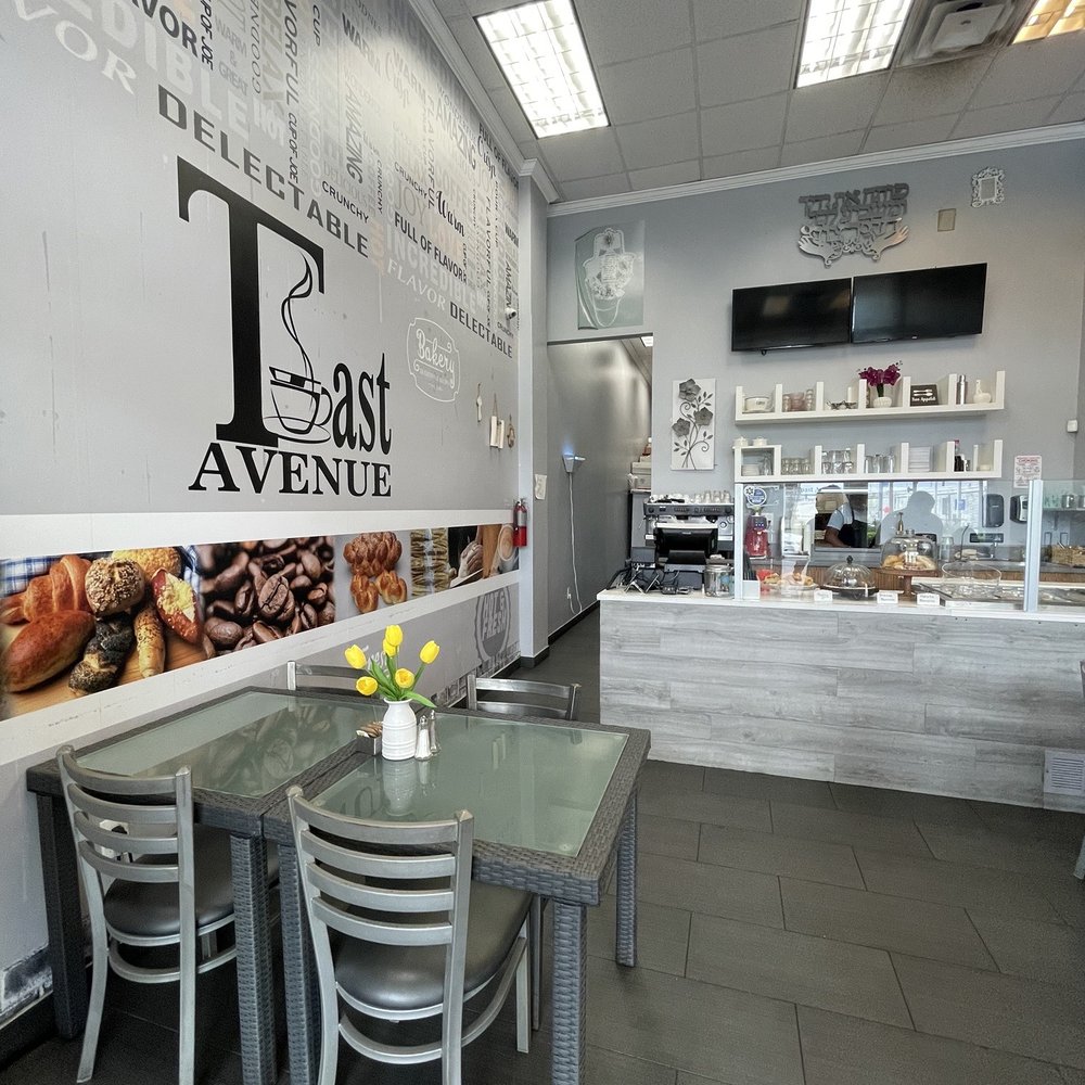 Toast Avenue Cafe - Kosher Near Me - Hollywood, Florida