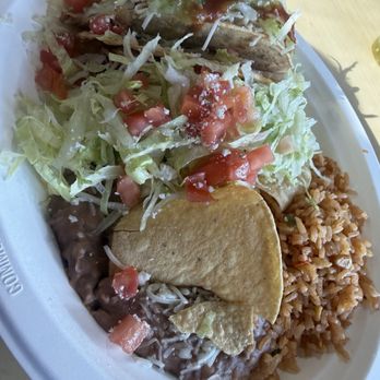 Señor Taco - Two Chicken Tacos with rice and beans special. - Mexican Near Me - Chandler, Arizona
