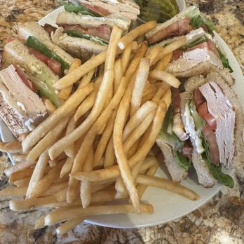 Antoine's Cafe - Breakfast & Brunch Near Me - San Clemente, California
