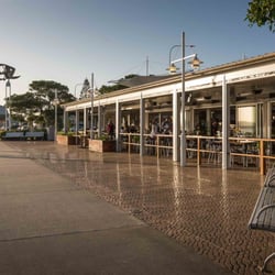 Wharf Bar & Restaurant