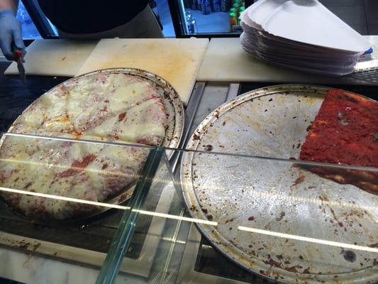 Spontini by null