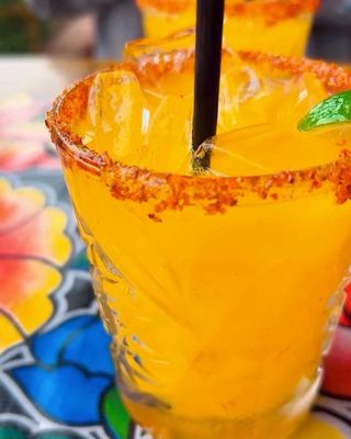 RED O CANTINA by null