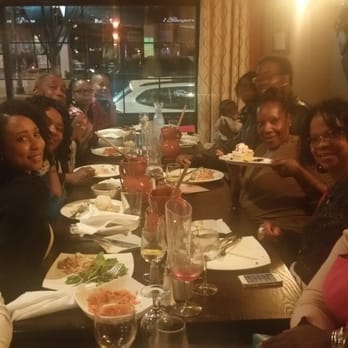 CubaNu Restaurant & Lounge - Out with family and friends - Cuban Near Me - Rahway, New Jersey