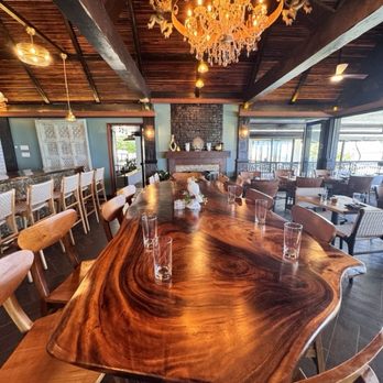 The Crouching Lion - Beer Bar Near Me - Kaaawa, Hawaii The Crouching Lion - Beer Bar Near Me - Kaaawa, Hawaii