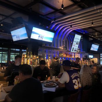 Yard House - New American Near Me - Concord, California