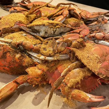 Cantler's Riverside - Steamed Jumbo Crabs - Seafood Near Me - Annapolis, Maryland
