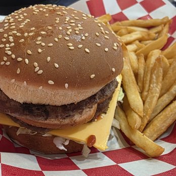 Bob's Big Boy - Bobs burger combo delicious!!! - American Near Me - Norco, California