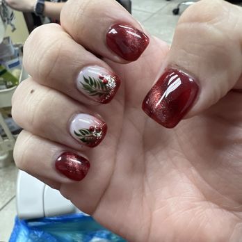 Exotic Nails & Spa - Xmas Nails with Cat eye polish! - Nail Salons Near Me - Paramount, California Exotic Nails & Spa - Xmas Nails with Cat eye polish! - Nail Salons Near Me - Paramount, California