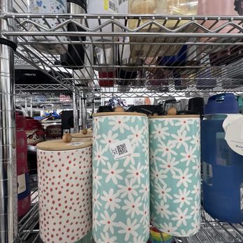 Goodwill - Sunrise/University Drive - Thrift Stores Near Me - Sunrise, Florida Goodwill - Sunrise/University Drive - Thrift Stores Near Me - Sunrise, Florida