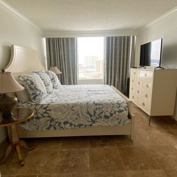 Best Tulsa Condo - Best Tulsa Condo offers quality interiors for your comfort and enjoyment. - Condominiums Near Me - Tulsa, Oklahoma