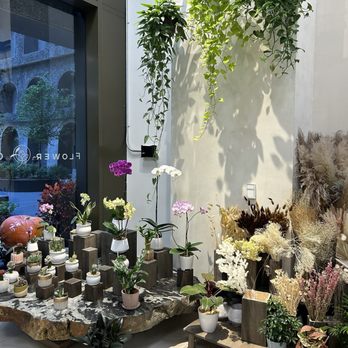 Remi Flower & Coffee - Flowers! - Coffee & Tea Near Me - New York, New York Remi Flower & Coffee - Flowers! - Coffee & Tea Near Me - New York, New York