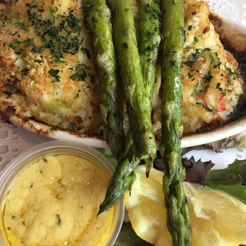 Dangerfield's Restaurant - Crab stuffed shrimp - Buffets Near Me - Shakopee, Minnesota
