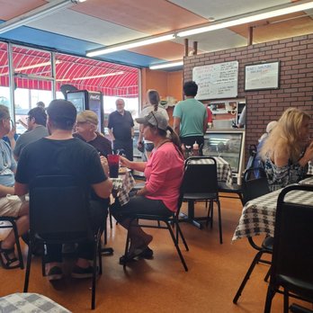 Colonel's Cafe - Dining area - American Near Me - Knoxville, Tennessee
