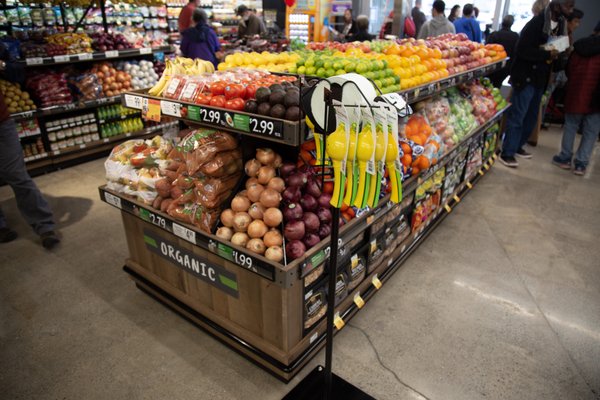 Lucky Bayview by null