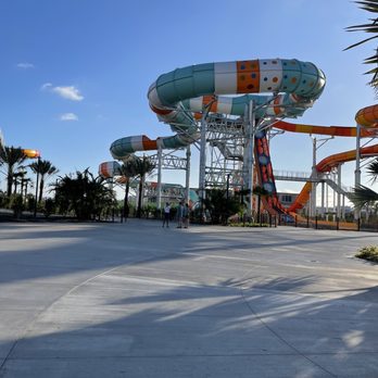 Wild Rivers - Water Parks Near Me - Irvine, California