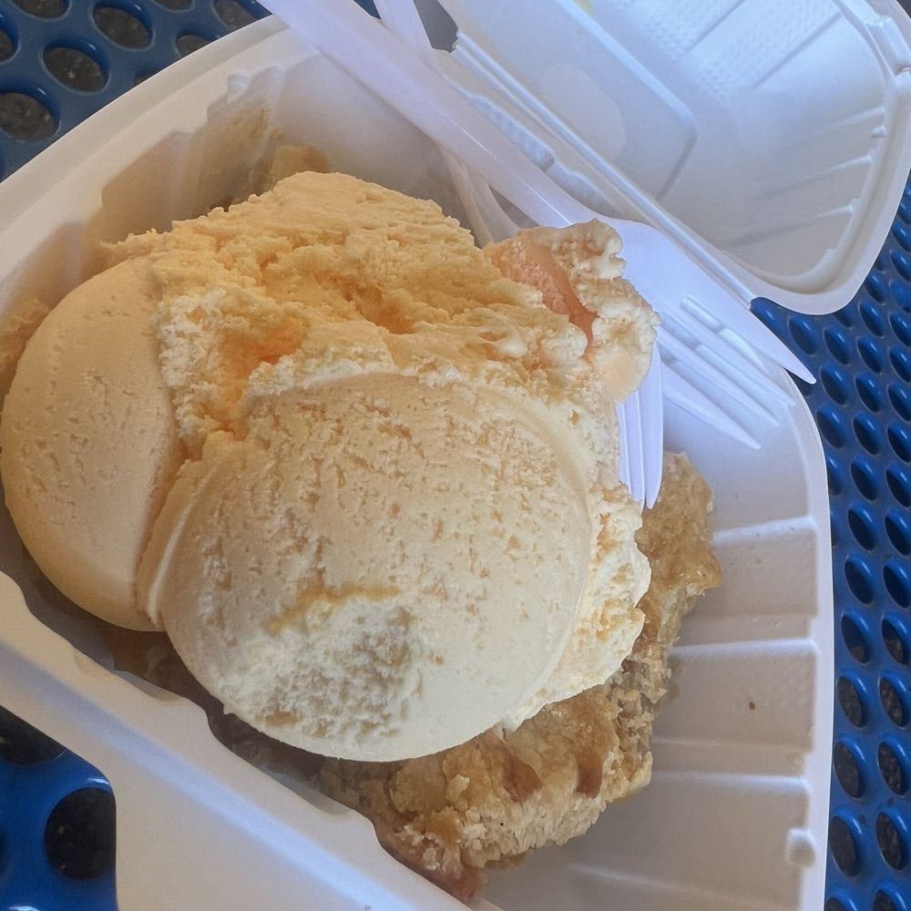 Boa Vista Orchards - Peach Ice Cream and Pie - Fruits & Veggies Near Me - Placerville, California