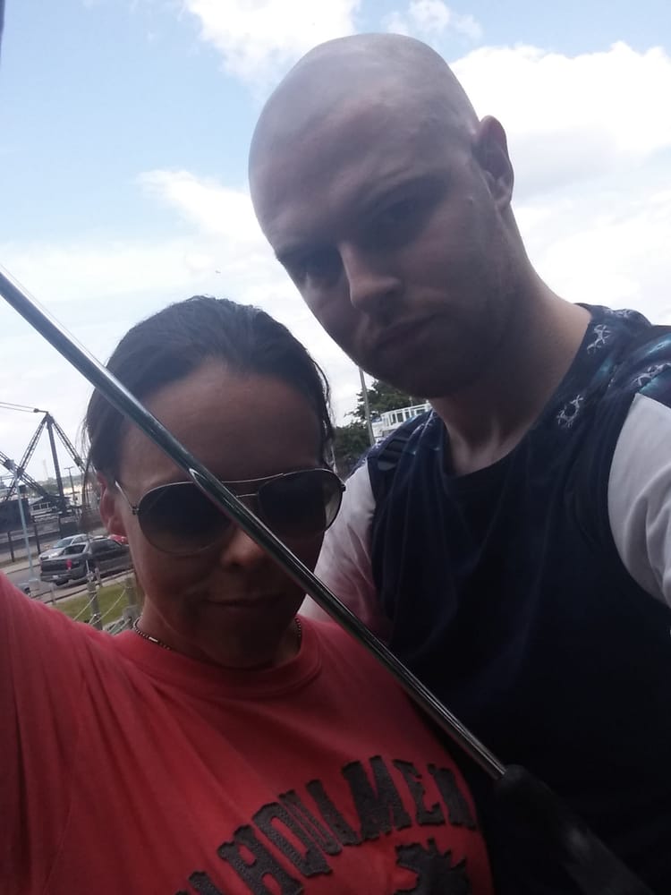 LOCKSIDE GOLF GIFTS & GRILL 447