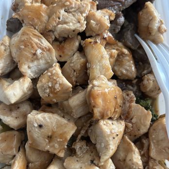 Tokyo - Chicken and steak hibachi - Japanese Near Me - Parma Heights, Ohio